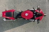 2002 Yamaha YZF R1 photo